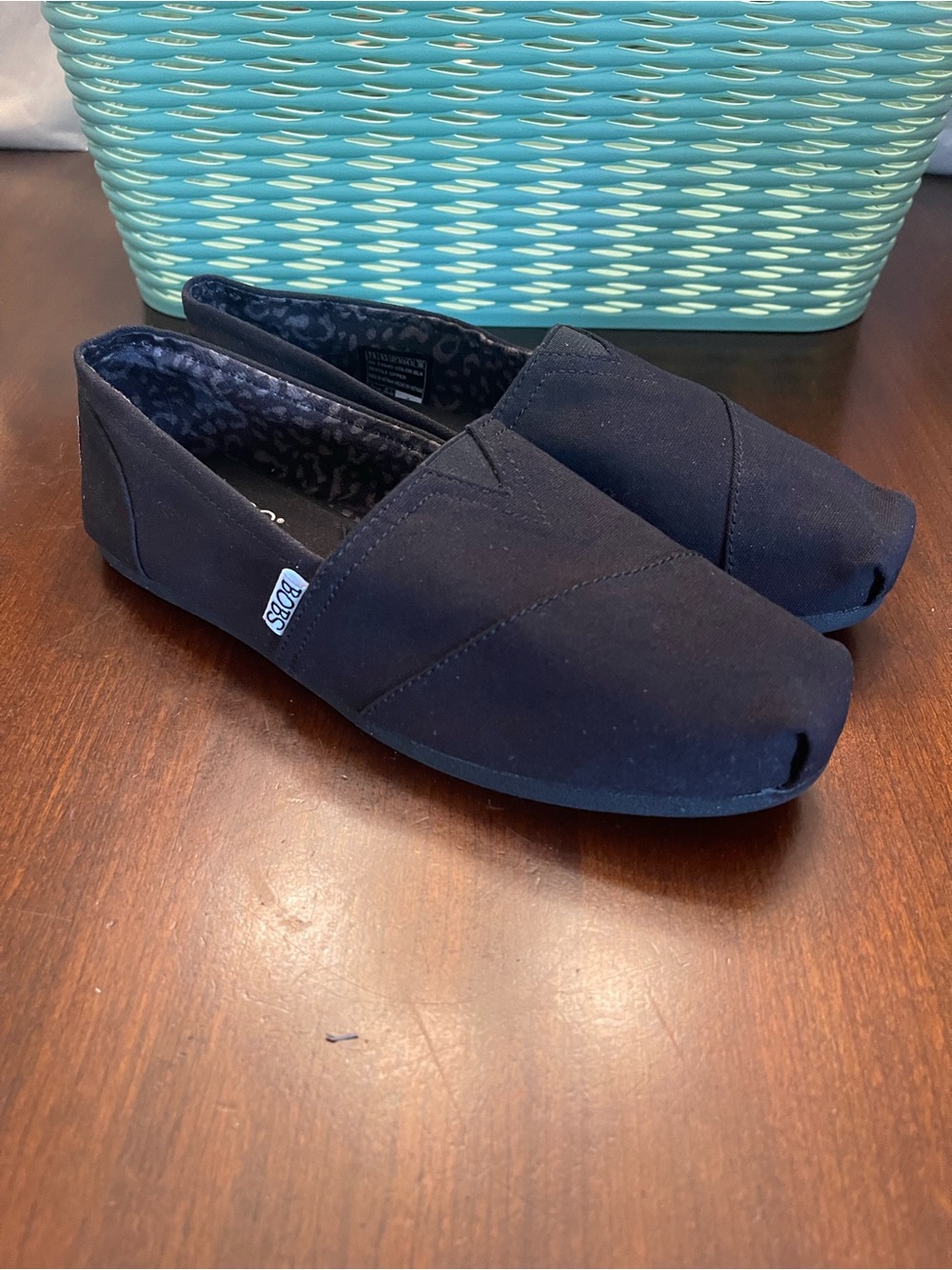 NWOT Skechers Women's BOBS Peace & Love Flats SZ 7.5 Black